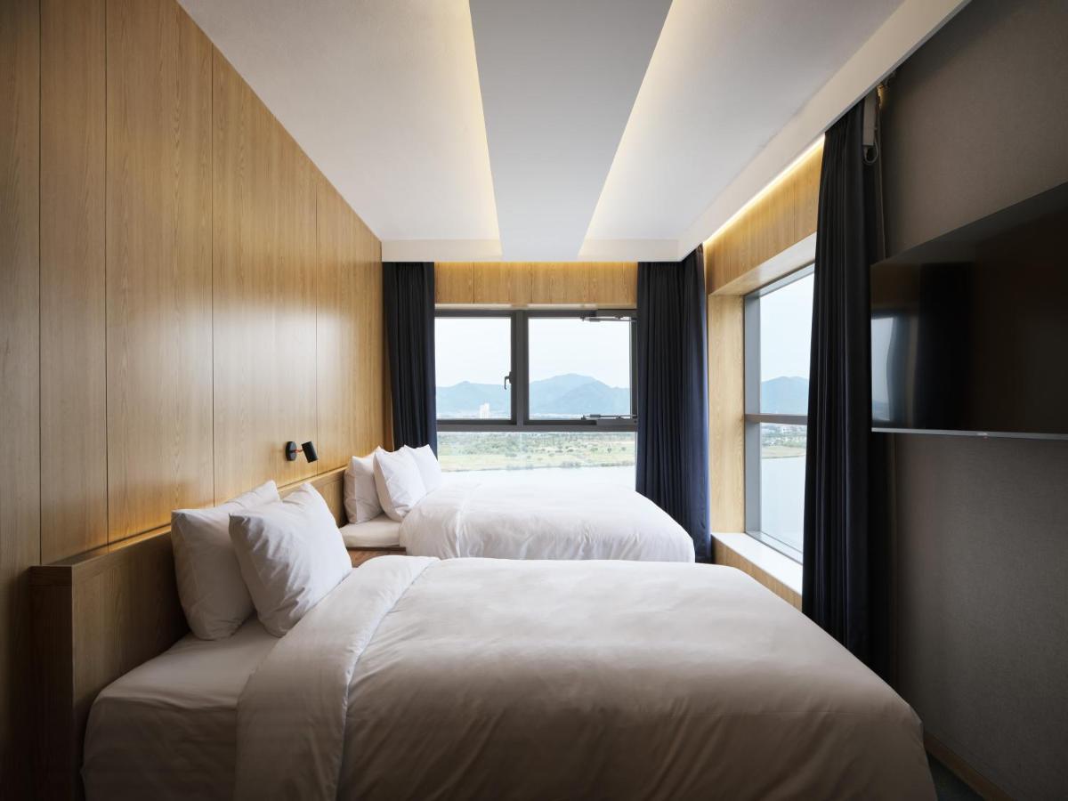 Hotel Tt Gupo Пусан Экстерьер фото