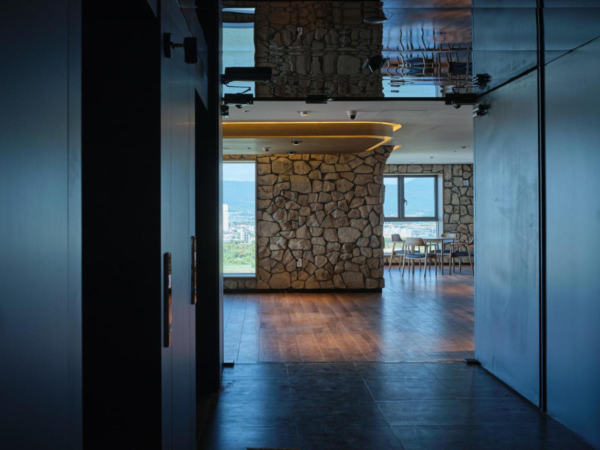 Hotel Tt Gupo Пусан Экстерьер фото