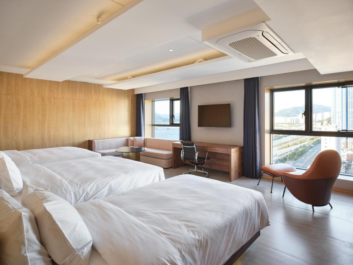 Hotel Tt Gupo Пусан Экстерьер фото